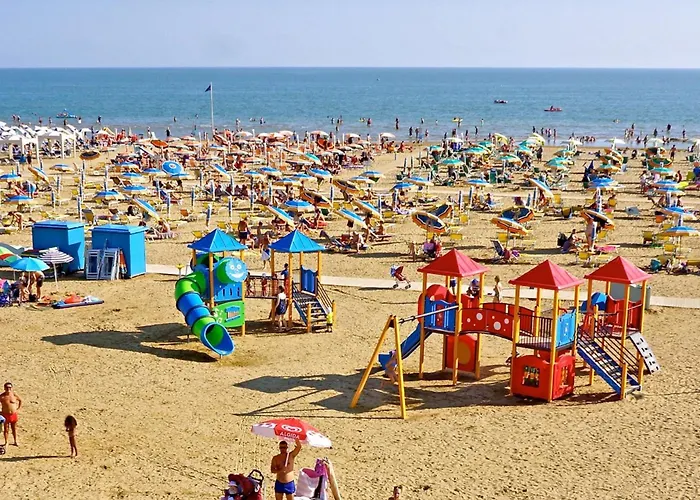 Beachfront Cozy Flat 1-bedroom With Balcony Апартаменты Бибионе