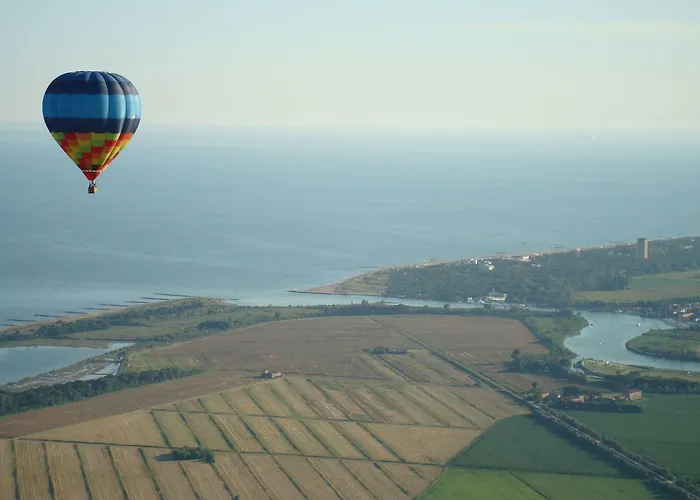 Апартаменты Beachfront Cozy Flat 1-bedroom With Balcony